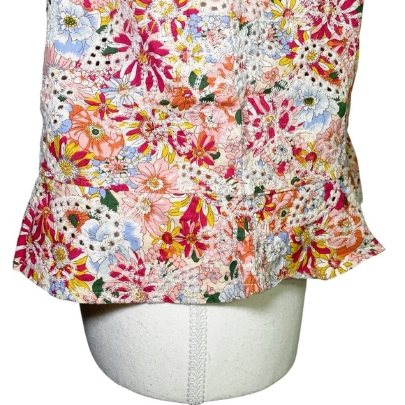 Solitaire Eyelet Floral Cap Ruffle Sleeve and Ruffle Hem - Picture 6 of 14